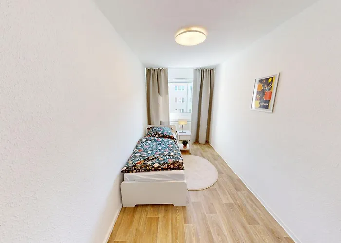 Cozy With Balcony, Wlan Apartment *